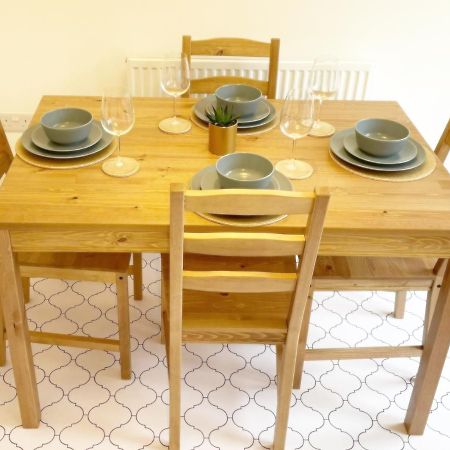 Cosy Family Home - Coventry City Centre - Entire House Kültér fotó