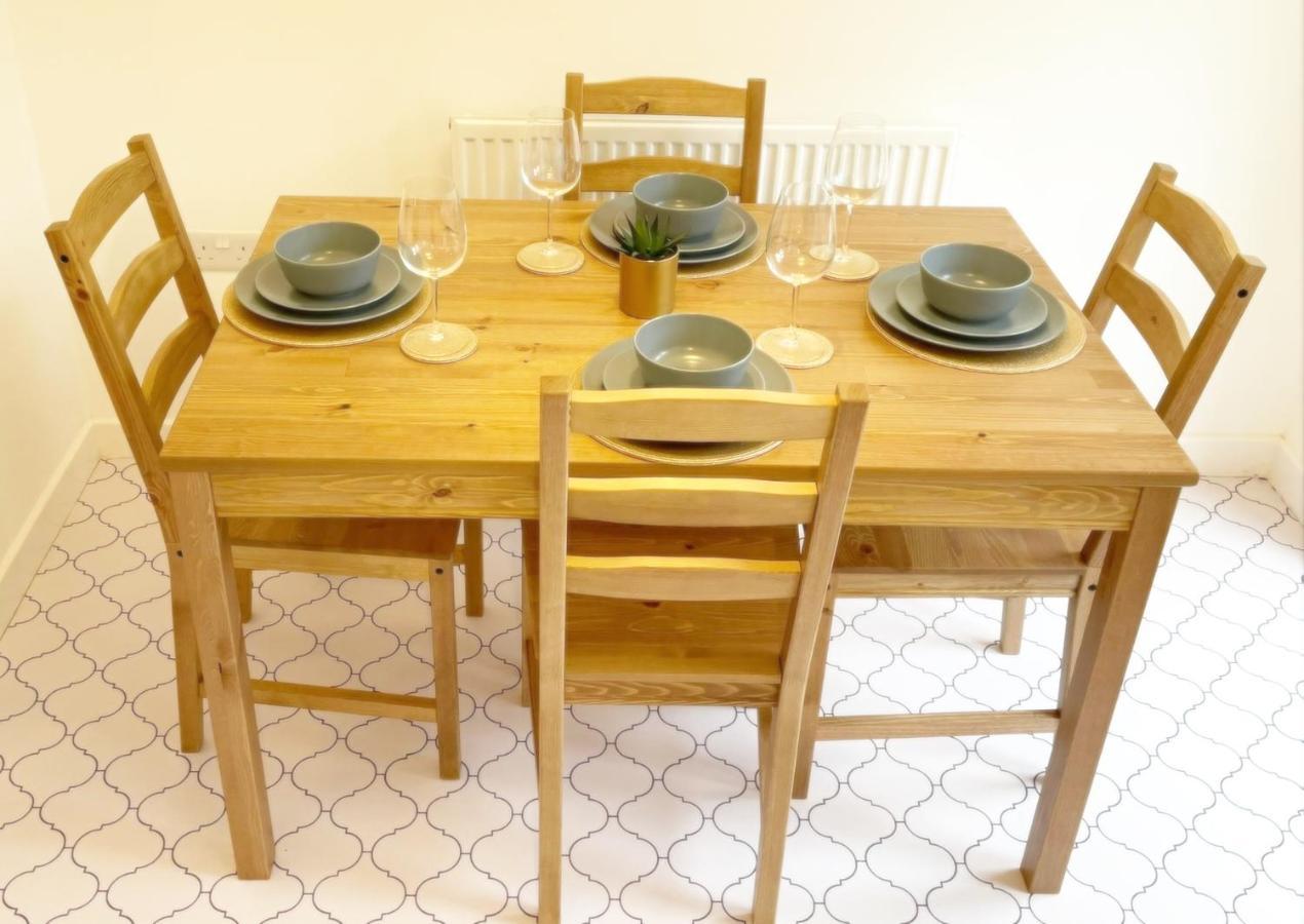 Cosy Family Home - Coventry City Centre - Entire House Kültér fotó