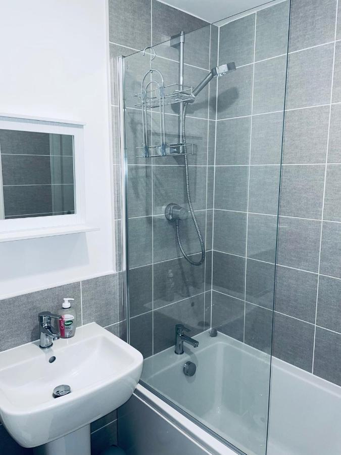 Cosy Family Home - Coventry City Centre - Entire House Kültér fotó